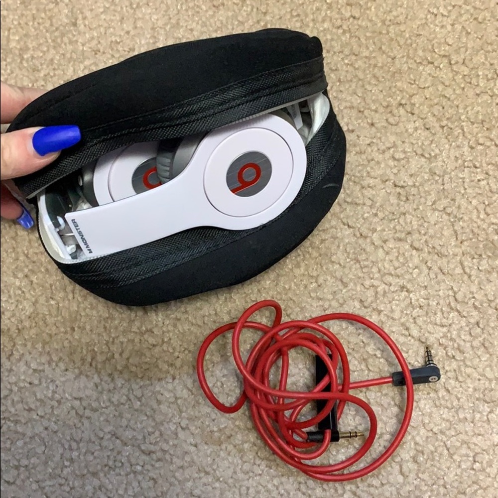 SOLD ON MERCARIBeats by Dr Dre